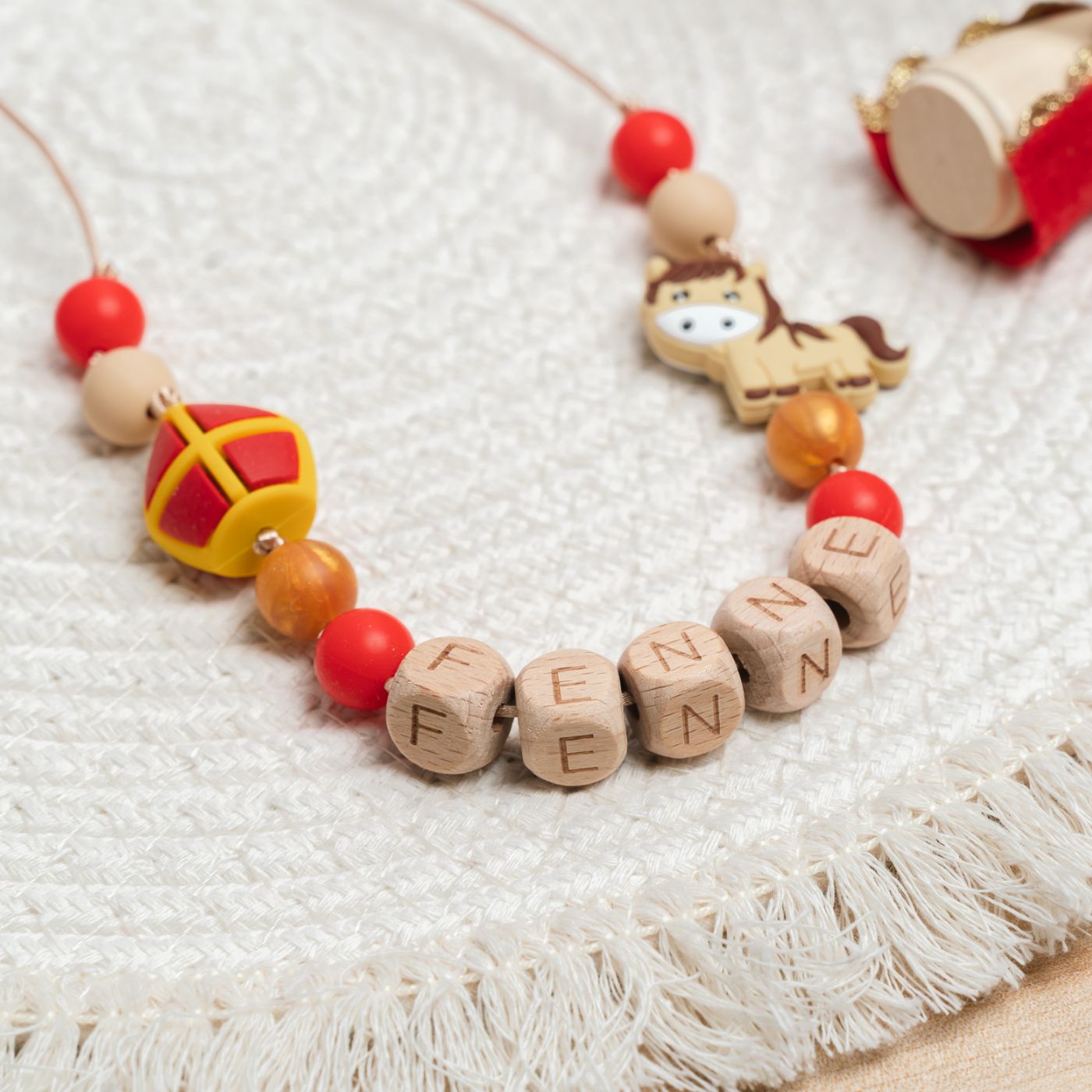 Sinterklaas ketting gepersonaliseerd - paard van sint