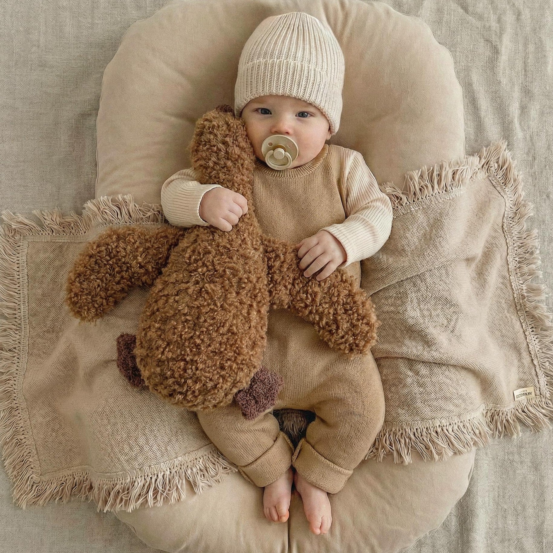 Plush Toys & Comforters